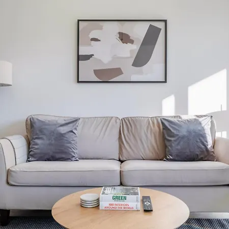 Daire Blueground Zizkov Balcony Nr Vitkov Hill Prg-82