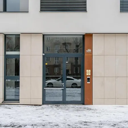 Blueground Zizkov Balcony Nr Vitkov Hill Prg-82 Daire Prag