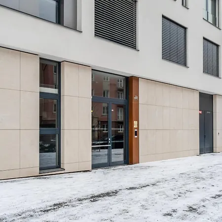 Blueground Zizkov Balcony Free Parking Prg-82