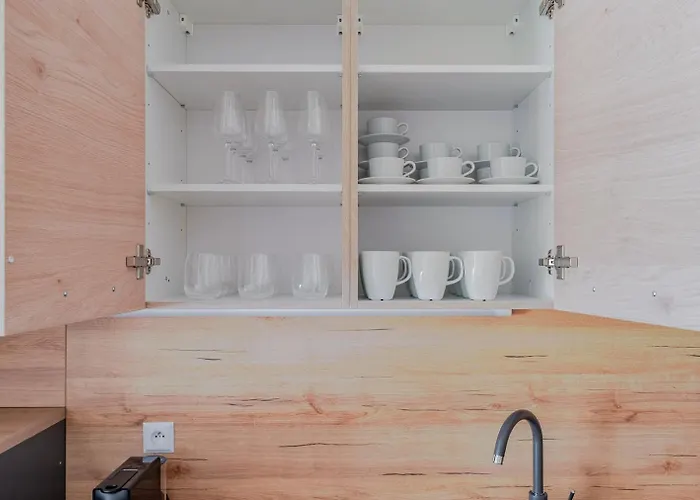 Blueground Zizkov Balcony Nr Vitkov Hill Prg-82 Daire *