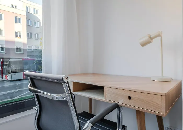 Daire Blueground Zizkov Balcony Nr Vitkov Hill Prg-82 *