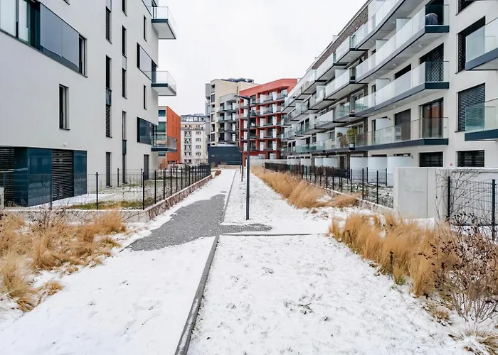 Апартаменты Blueground Zizkov Balcony Nr Vitkov Hill Prg-82 Прага